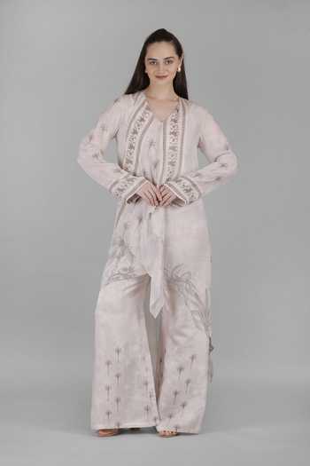 Mandira Wirk_Ivory Cotton, Linen, Chiffon, Viscose V-neck Plam Reverse Kurta Set _Online_at_Aza_Fashions