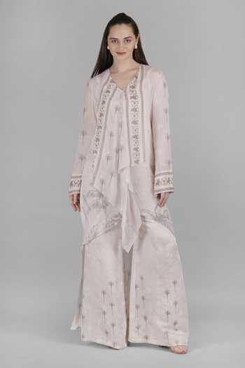 Shop_Mandira Wirk_Ivory Cotton, Linen, Chiffon, Viscose V-neck Plam Reverse Kurta Set _Online_at_Aza_Fashions