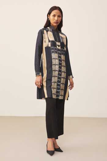Shop_Ritu Kumar_Black Viscose Mandarin Collar Mashrudhari Printed Kurta _Online_at_Aza_Fashions