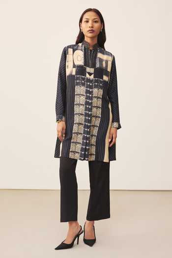 Ritu Kumar_Black Viscose Mandarin Collar Mashrudhari Printed Kurta _at_Aza_Fashions