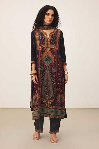 Shop_Ritu Kumar_Black Cotton, Viscose V-neck, Yes Kalamjama Print Kurta Set _Online_at_Aza_Fashions