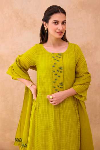 Taro_Green Cotton, Kota Doria Scoop Neck Amber Bloom Embroidered Kurta Set _Online_at_Aza_Fashions