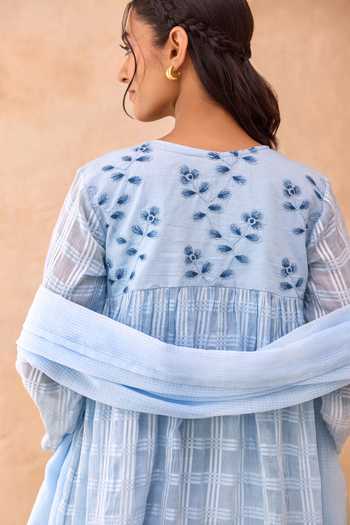 Buy_Taro_Blue Cotton, Kota Doria V-neck Morning Mist Embroidered Kurta Set 