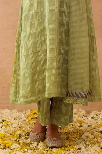 Taro_Green Cotton, Kota Doria V-neck, Yes Sage Embroidered Kurta Set _Online_at_Aza_Fashions