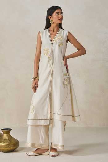 Nitika Gujral Chanderi Applique Kurta With Palazzo 
