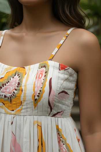 Poppi_White Bemberg Square Neck Printed Maxi Dress _Online_at_Aza_Fashions