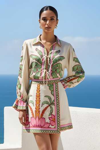 Shop_Poppi_Multi Color Bemberg V-neck, Collared Printed Shirt And Skorts Set _Online_at_Aza_Fashions