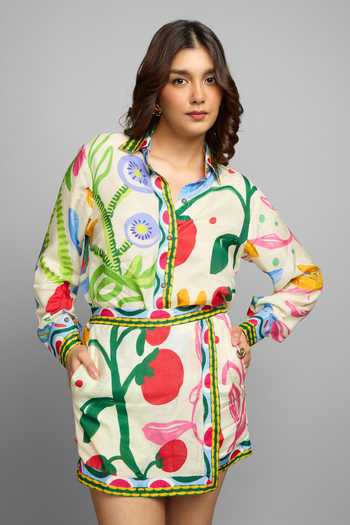 Poppi_Multi Color Bemberg Collared Printed Shirt And Skorts Set _at_Aza_Fashions