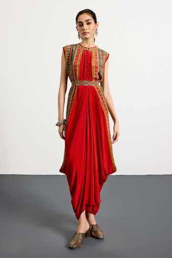 RI.Ritu Kumar Red & Multi Mauricia Dress With Belt 
