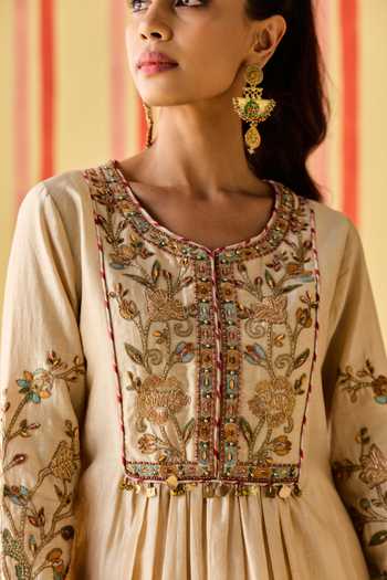 Buy Studio Bagechaa Gold Chanderi, Crepe Scoop Neck, Yes Manura Yoke Embroidered Kurta And Skirt Set Online at Aza Fashions Buy_Studio Bagechaa_Gold Chanderi, Crepe Scoop Neck, Yes Manura Yoke Embroidered Kurta And Skirt Set _Online_at_Aza_Fashions