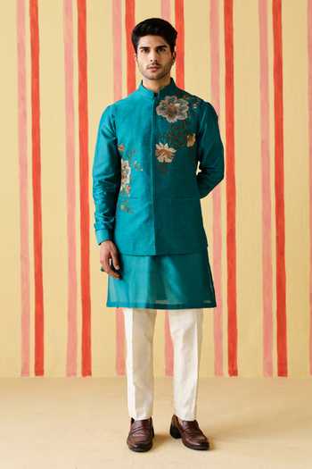 Studio Bagechaa Viraj Embroidered Nehru Jacket Set 