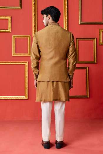 Studio Bagechaa Pranav Embroidered Nehru Jacket Set 