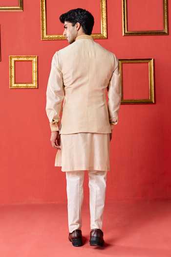 Studio Bagechaa Rehaan Embroidered Nehru Jacket & Kurta Set 
