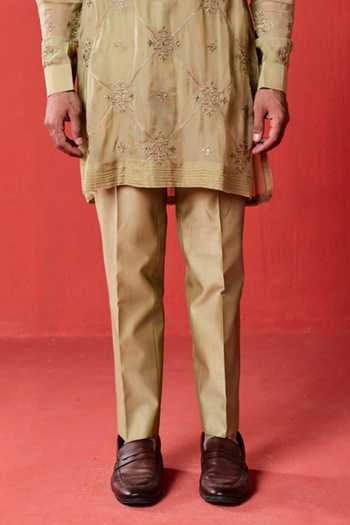 Buy Studio Bagechaa Green Organza, Chanderi Tejas Embroidered Kurta Set Online at Aza Fashions Buy_Studio Bagechaa_Green Organza, Chanderi Tejas Embroidered Kurta Set _Online_at_Aza_Fashions
