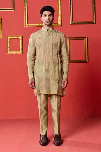 Studio Bagechaa Tejas Embroidered Kurta Set 