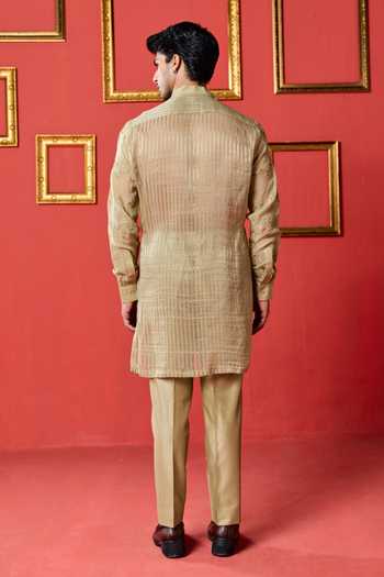 Studio Bagechaa Tejas Embroidered Kurta Set 