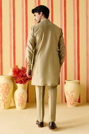 Studio Bagechaa Shaurya Pintuck Kurta Set 