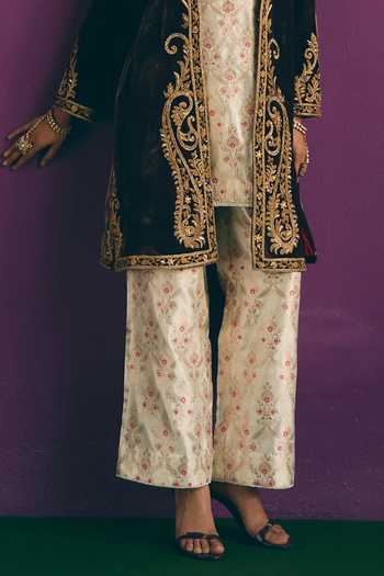 Shop_Mirasa_Ivory Brocade Airi Kurta And Pant Set 