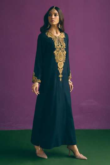 Buy_Mirasa_Green Wool Split V-neck Farnaz Pure Kurta _Online_at_Aza_Fashions