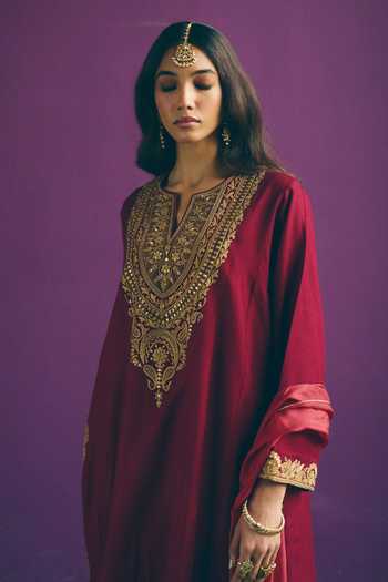 Mirasa_Maroon Wool Split V-neck, Yes Surkh Pure Phiran Kurta And Pant Set _Online_at_Aza_Fashions