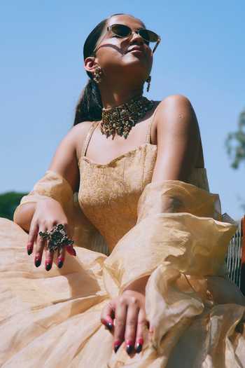 Mirasa_Gold Tissue, Brocade Sweetheart Neck Saanjh Pure Banarasi Lehenga Set _Online_at_Aza_Fashions