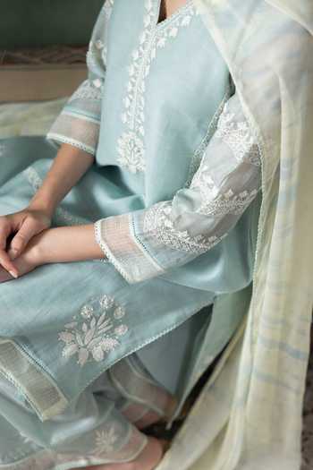 Label Nimbus_Green Chanderi, Silk, Cotton, Chiffon V-neck Hand Embroidered Kurta Set _Online_at_Aza_Fashions