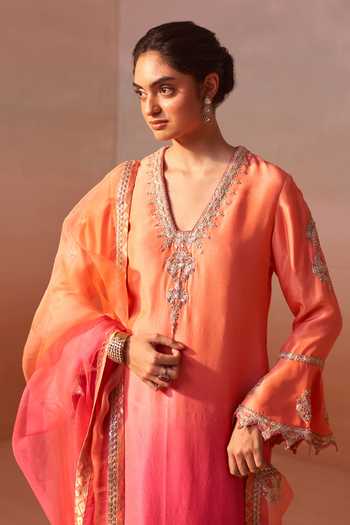 Buy Nitika Gujral Orange Silk, Organza, Dupion V-neck Carrot Embellished Ombre Kurta Set Online at Aza Fashions Buy_Nitika Gujral_Orange Silk, Organza, Dupion V-neck Carrot Embellished Ombre Kurta Set _Online_at_Aza_Fashions