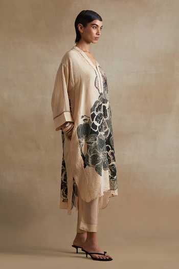 One Not Two_Cream Silk, Cotton V-neck Printed Kurta And Pant Set _Online_at_Aza_Fashions