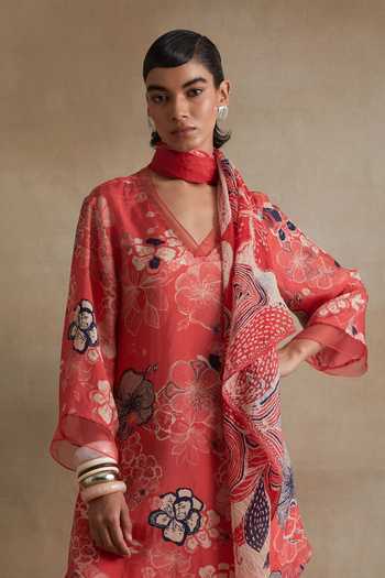 One Not Two_Red Silk, Cotton V-neck, Yes Printed Kurta And Pant Set _at_Aza_Fashions