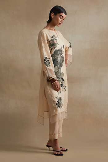 One Not Two_Cream Silk, Cotton Round Neck, Yes Printed Kurta And Pant Set _Online_at_Aza_Fashions