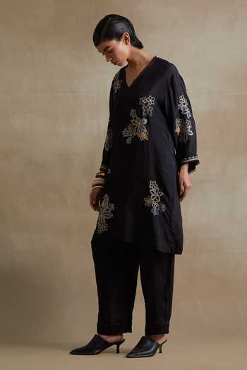 Shop_One Not Two_Black Silk, Cotton V-neck Embroidered Kurta And Pant Set _Online_at_Aza_Fashions