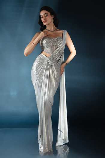 Saaj By Ankita_Silver Knit Square Neck Metallic Pre-draped Saree With Blouse _Online_at_Aza_Fashions