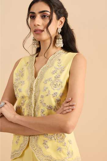 Buy_Roohbyridhimaa_Yellow Net V-neck Eva Waistcoat And Flared Pant Co-ord Set 
