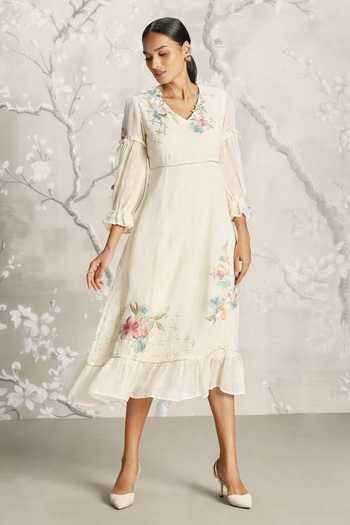 Buy_Kaveri_Off White Linen Embroidery V-neck Corsage Bed Roses Dress _Online_at_Aza_Fashions