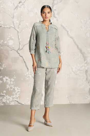 Buy Kaveri Green Linen Embroidery Open Walk In The Clouds Karma Floral Print Top And Pant Set Online at Aza Fashions Buy_Kaveri_Green Linen Embroidery Open Walk In The Clouds Karma Floral Print Top And Pant Set _Online_at_Aza_Fashions