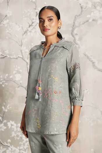 Shop Kaveri Green Linen Embroidery Open Walk In The Clouds Karma Floral Print Top And Pant Set Online at Aza Fashions Shop_Kaveri_Green Linen Embroidery Open Walk In The Clouds Karma Floral Print Top And Pant Set _Online_at_Aza_Fashions