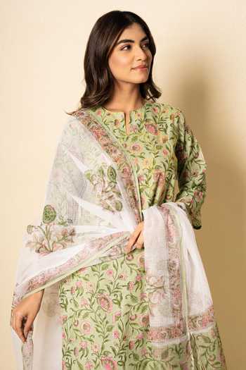 Kameez_Green Cotton, Kota Doria Split V-neck, Yes Garden Floral Block Print Kurta Set _Online_at_Aza_Fashions