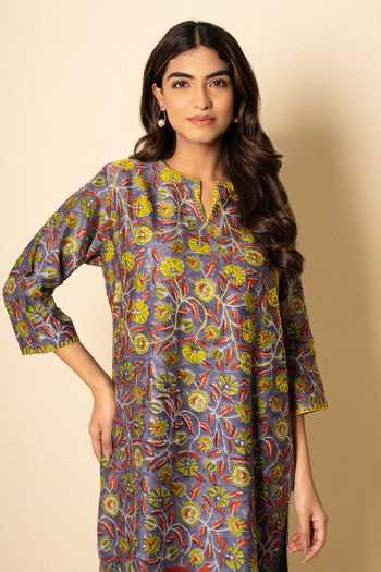 Kameez_Grey Chanderi, Cotton Split V-neck, Garden Floral Block Print Kurta And Pant Set _Online_at_Aza_Fashions