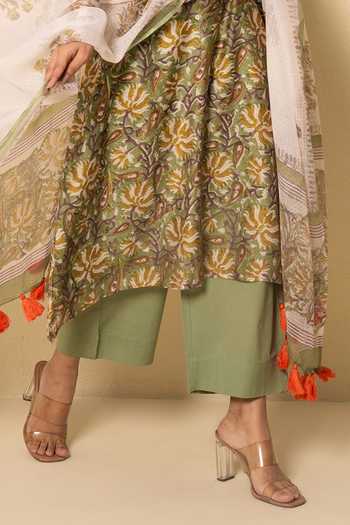 Kameez_Olive Green Chanderi, Cotton, Kota Doria Meadow Floral Block Print Kurta Set _at_Aza_Fashions