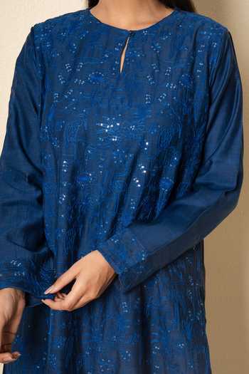Kameez_Cobalt Chanderi, Cotton Keyhole Neck Bloom Floral Embroidered Kurta Set _at_Aza_Fashions