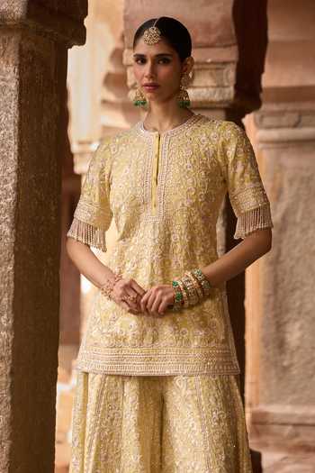 Sheetal Batra_Yellow , Chanderi, Organza Round Neck Heer Kurta Set _Online_at_Aza_Fashions