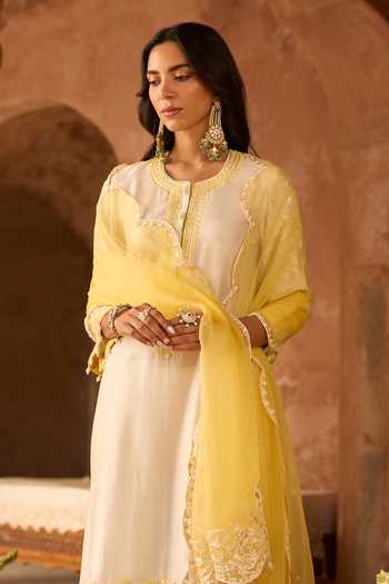 Sheetal Batra Ena Silk Chanderi Kurta Set 