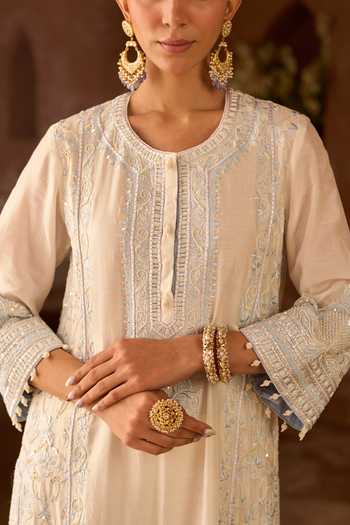 Shop Sheetal Batra Blue , Chanderi, Organza Embroidery Round Neck, Yes Ena Kurta Set Online at Aza Fashions Shop_Sheetal Batra_Blue , Chanderi, Organza Embroidery Round Neck, Yes Ena Kurta Set _Online_at_Aza_Fashions