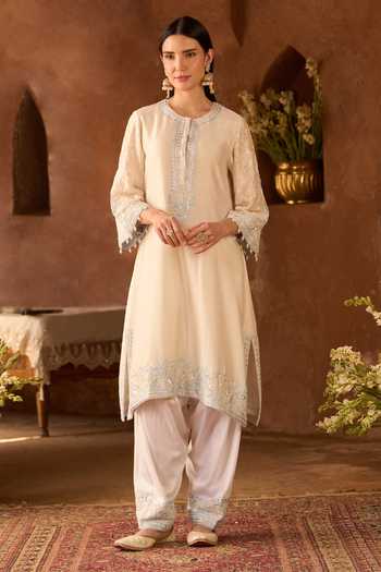 Sheetal Batra_Blue , Chanderi, Cotton, Organza Round Neck Anam Kurta Set _Online_at_Aza_Fashions