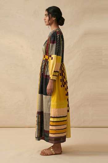 Vedika M_Multi Color Cotton Split V-neck Sundown Patch Dress _Online_at_Aza_Fashions