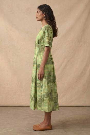 Vedika M_Green Cotton Round Neck Mint Chequered Midi Dress _Online_at_Aza_Fashions