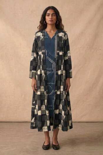 Vedika M_Multi Color Cotton V-, Open Black Chequered Dress With Jacket _Online_at_Aza_Fashions