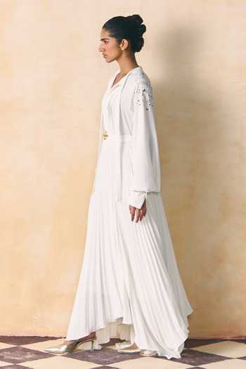 Buy_Zwaan_White Polyester, Crepe V-neck, Collared Ava Pleated Dress _Online_at_Aza_Fashions