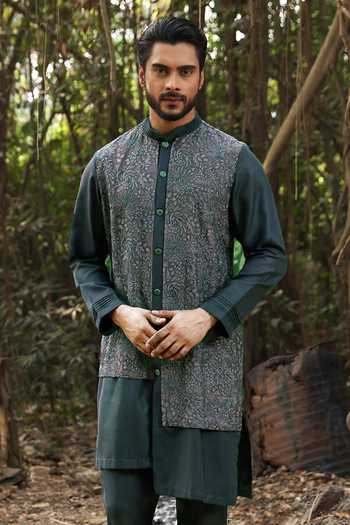 Surabhi Agarwal Embroidered Silk Kurta & Pyjama Set 