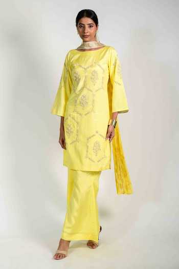 Agraj Jain_Yellow Silk, Viscose, Bamboo Embroidery, Pearls Hexagon Kurta And Palazzo Set _Online_at_Aza_Fashions